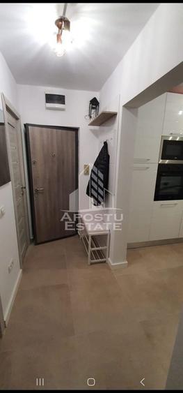 Apartament cu 2 camere decomandat, mobilat în Aradului