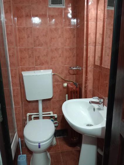 Garsonieră semidecomandată în Titan