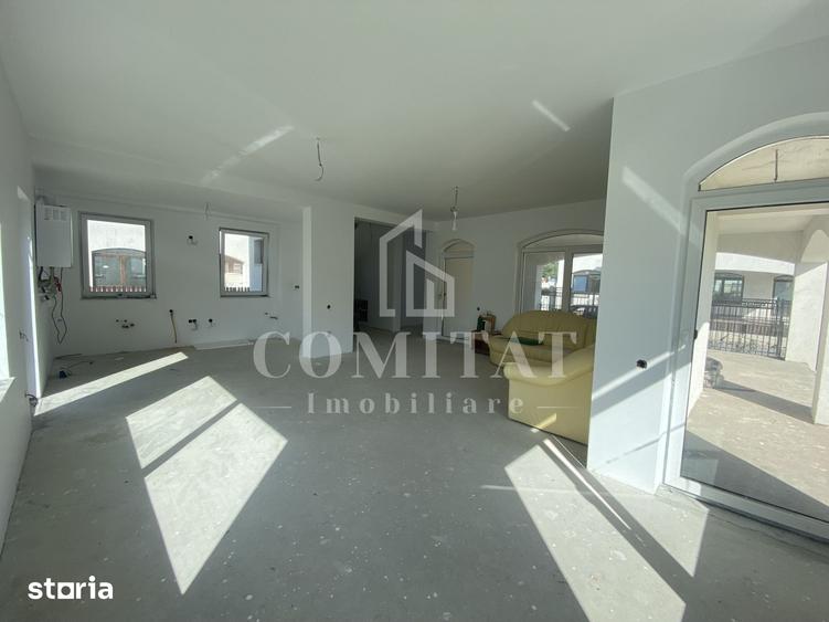 Casă cu 4 camere cu Teren 440 Mp în Apahida