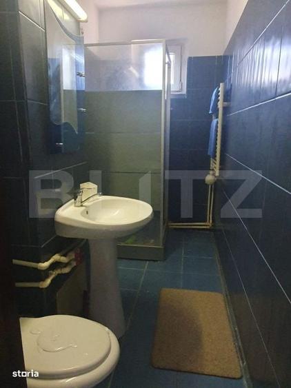 Apartament cu 2 camere semidecomandat în Micro 11