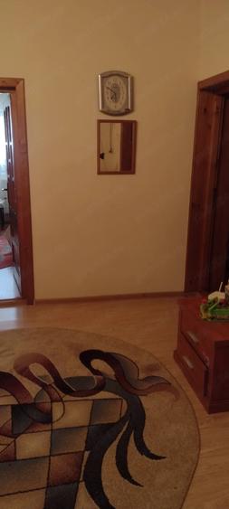 Casă cu Teren 1519 Mp în Cogealac