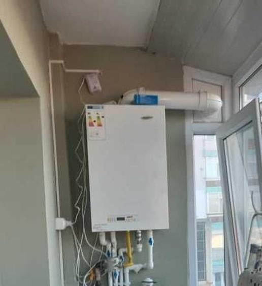 Apartament cu 2 camere decomandat, mobilat în Tomis Mall