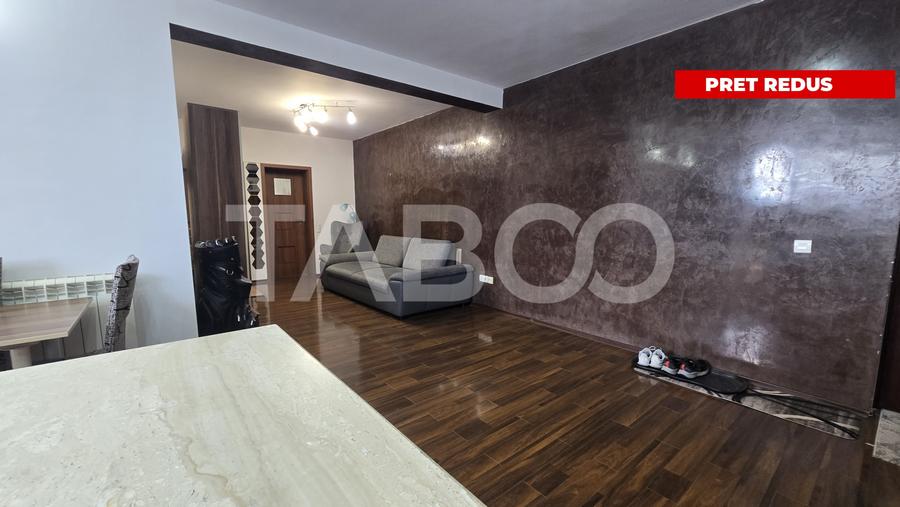 Apartament cu 3 camere decomandat, mobilat în Mihai Viteazul
