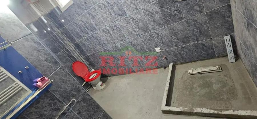 Nou! Ap. 3 cam., S= 76 mp, zona Gara-Caracal! - 2