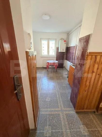 De vanzare Apartament 3 camere in fa?a Garii Fagara? 53.999 NEGOCIABIL - 3