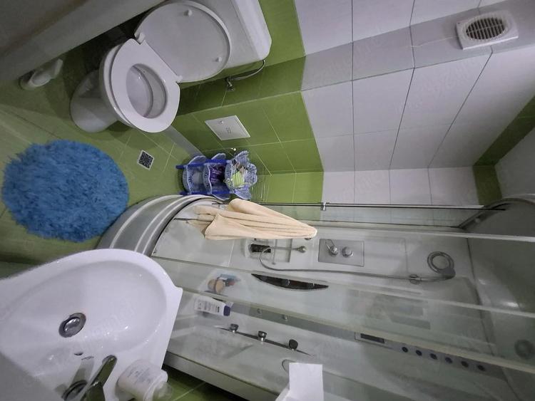 Vand apartament 2cam.conf.semidecomandat bloc de 4etaje la etajul 2 - 1