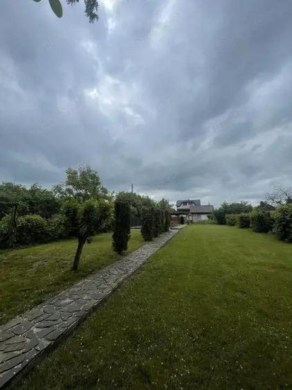 Duplex de vanzare, cu 8 camere, 300 mp, zona centrala - 9