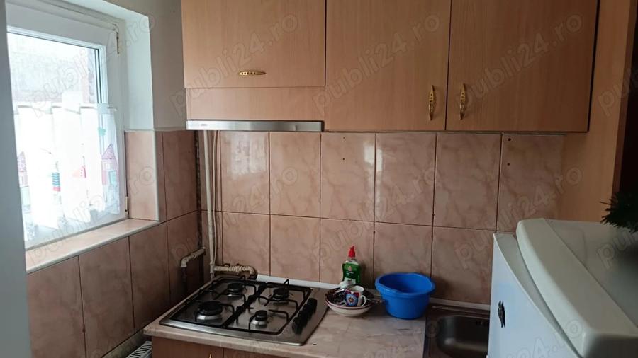 Inchiriez garsoniera - 3