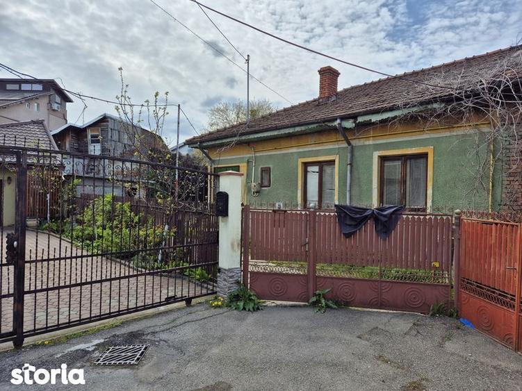 Vand teren ultra central cu casa ce necesita renovari - 4