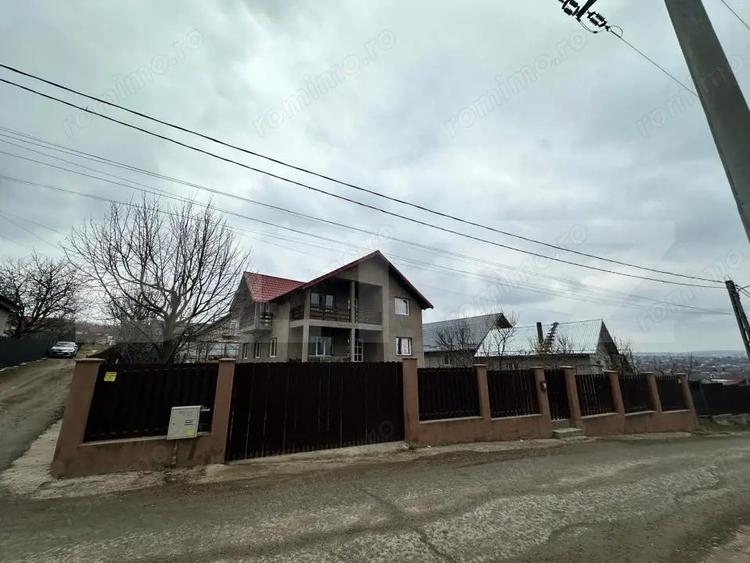 Vila spa?ioasa P+1 de vanzare in Lunca Ceta?uii 190 mp utili, teren 680 mp - 7