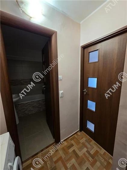 Apartament cu 3 camere decomandate 2 balcoane zona Terezian Sibiu - 9