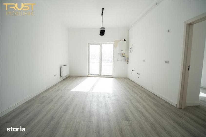 2 camere l Curte interioara l Str.Lombului l Parcare - 1