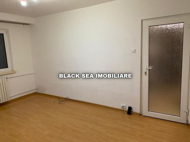 Apartament 3 camere de vânzare – Tomis Nord / Cireșica - Ocazie - 2