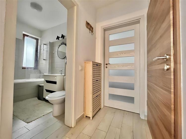 Apartament 2 Camere cu Parcare in Tractorul de Inchiriat - 5