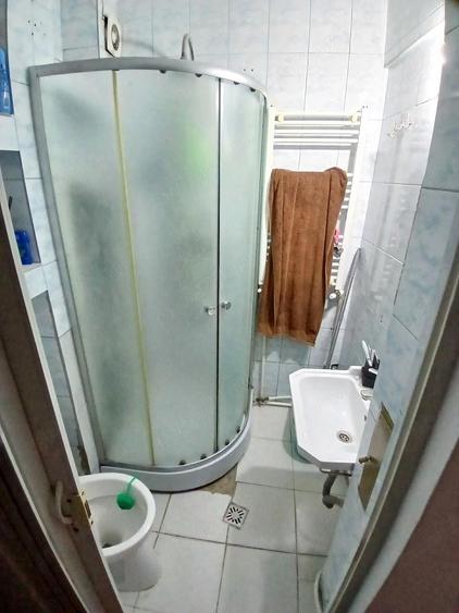 Apartament 2 camere Tecuci etaj 1, zona centrala - 4