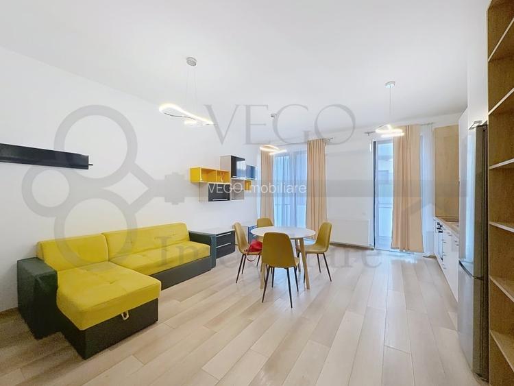 Apartament cu 3 camere in bloc nou, 76 mp, balcon, garaj, Centru