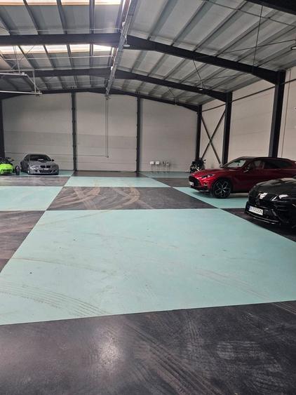Hala lux detailing  auto 595 mp  Domnesti - 5
