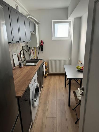 Inchiriez garsoniera in Tunari - 1