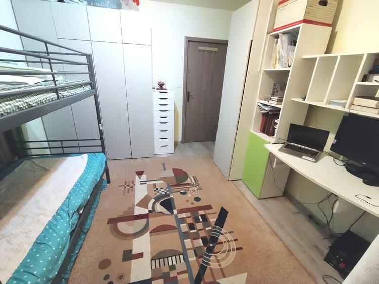 Apartament cu 2 camere semidecomandat în Teilor