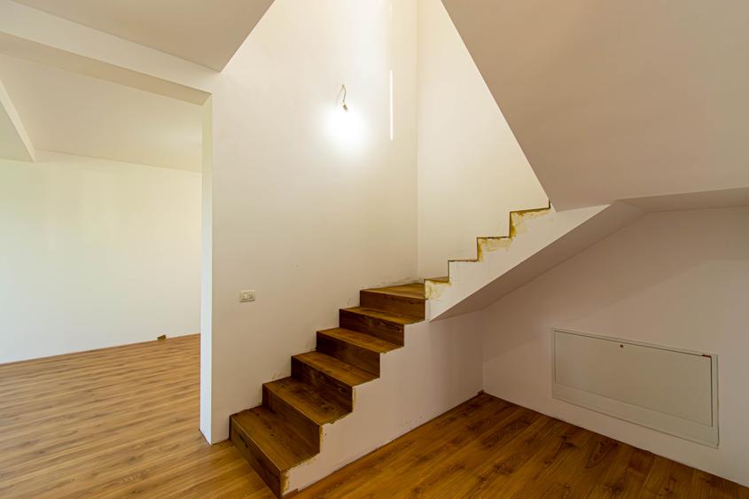 Proiect Aleea cu Tei, 5 vile la cheie, curte amenajata - 34