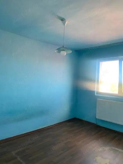 Vand apartament , 2 camere , semidecomandat , Micro 5 , Cornet - 4