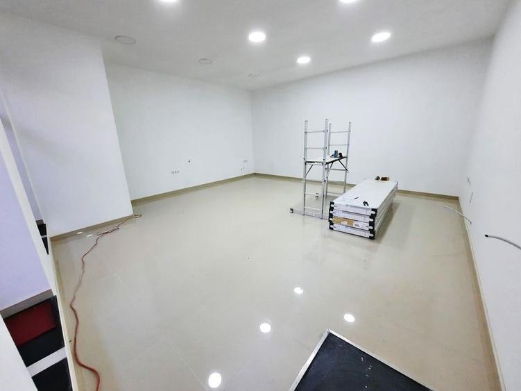 Spatiu comercial finisat, in vila din zona Pietei Unirii, ultracentral - 4