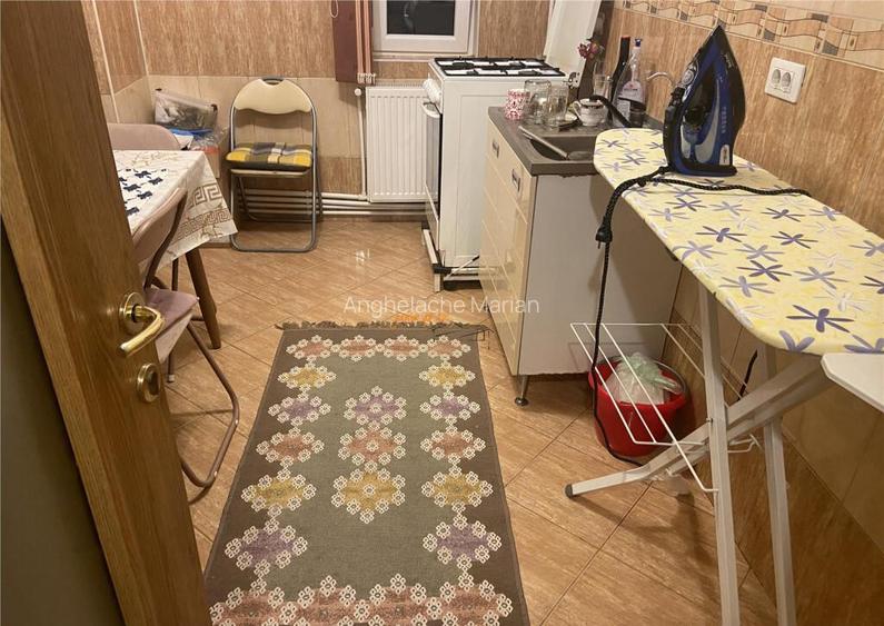 Apartament 2 camere , zona cartier Sud , decomandat 56 mp, i