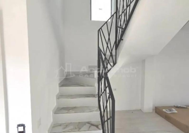 Casa individuala-Prelungirea Ghencea-Margelelor - de la 175 - 11