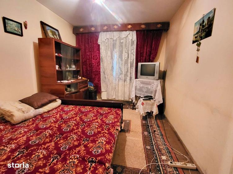 Apartament la parter cu bucatarie mare - 1