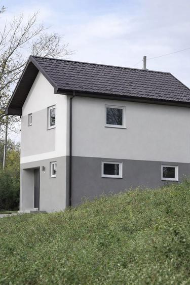 Oferta! Casa Cu Iesire Lac - 3