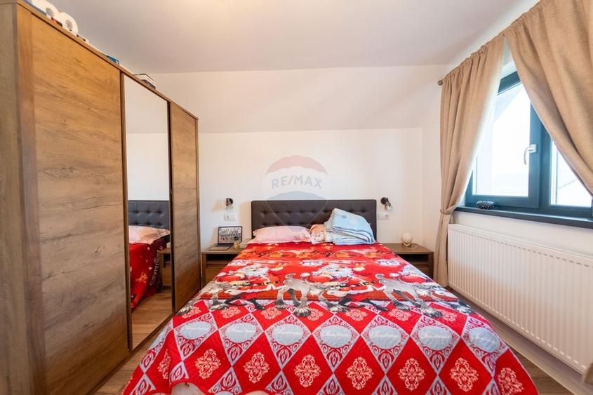 Comision 0%! | Proprietate cu terasa, semineu | 400 mp teren, Izvor! - 16