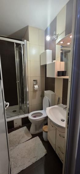 Inchiriez garsoniera Pajura - 5