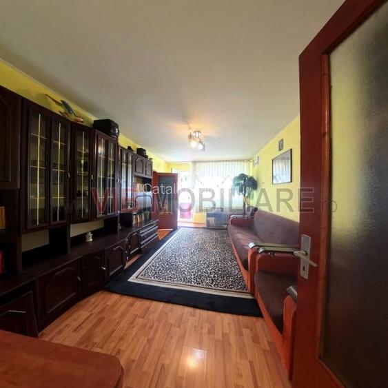 3 camere - Circular - Plaza Romania