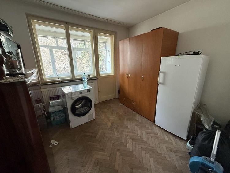 Apartament cu 4 camere Piata Garii etajul 2/4 - 4