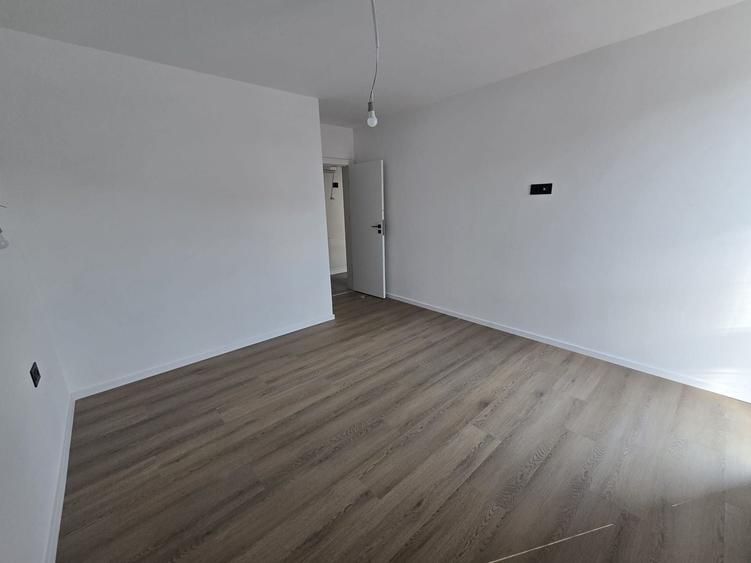 Apartament superb pe 2 niveluri. Bucatarie inchisa. 2 Locuri de Parcare. - 8