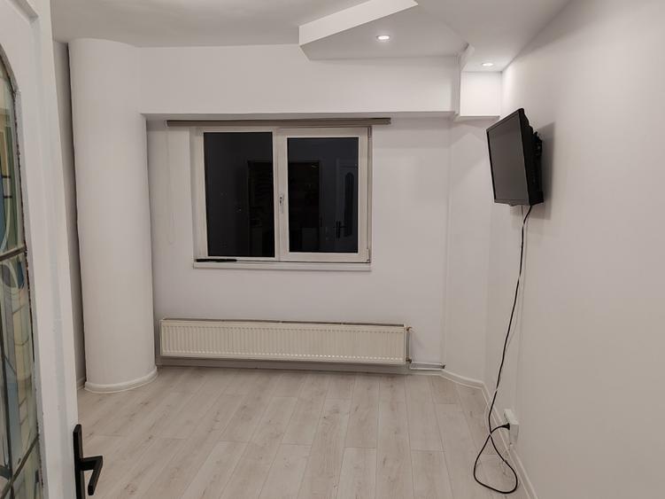 Apartament 2 camere liber la vanzare zona Grivitei - 4