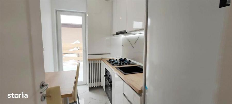 1 CAMERA CETATUII DECOMANDAT - 3