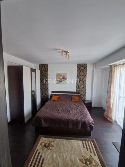 Apartament cu 1 camera, decomandat, zona Centru-Palas Campus