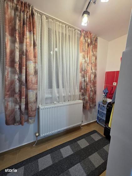 Apartament 2 camere, cu balcon inchis.lupeni - 5