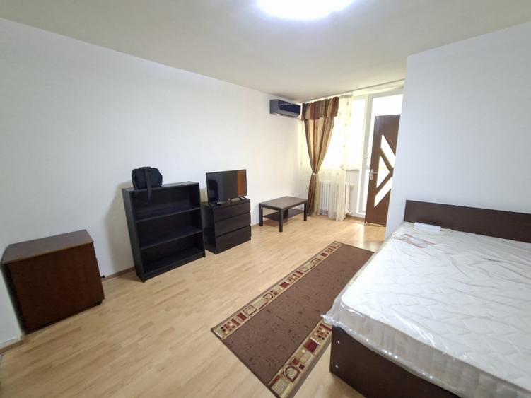 Obor, Colentina, Teiul Doamnei vav Sectia 7 Politie - 4