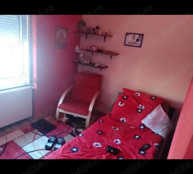 Vand apartament 3camere Boul Ro?u Arad - 1