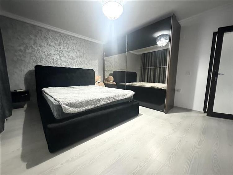 Casa de 300 mp, amplasata pe teren de 500 mp, Mamaia Nord - 28