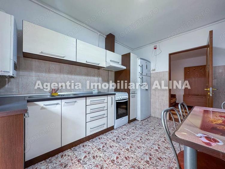 Ap. 3 camere in Deva, zona Opera, Bld. Decebal, 68 mp + 2 Balcoane, etaj 1. - 3