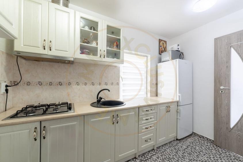 Casa de vanzare 20 km de Pitesti in Com. Malureni-Bunesti- Jud. Arges! - 4