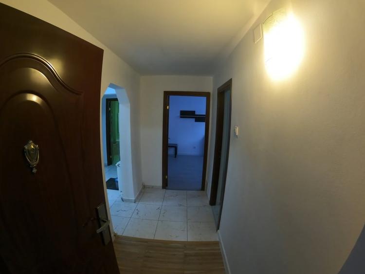 Apartament de Vanzare – decomandat 3 cam 70 mp - 1
