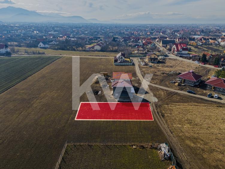 Teren intravilan 585mp Sânpetru, panoramă Lempes si padure, Comision 0% - 10