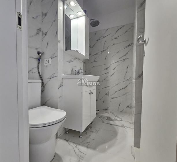 Vanzare studio langa Scoala Gimnaziala „Mihai Viteazul„ – micro IX - 7