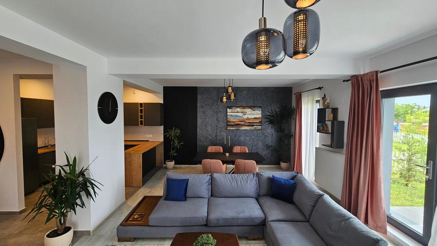 VILE P+M, 5 camere+Teren 300 mp.zona Otopeni, COMPLEX CU PISCINA-COMISION 0% - 7