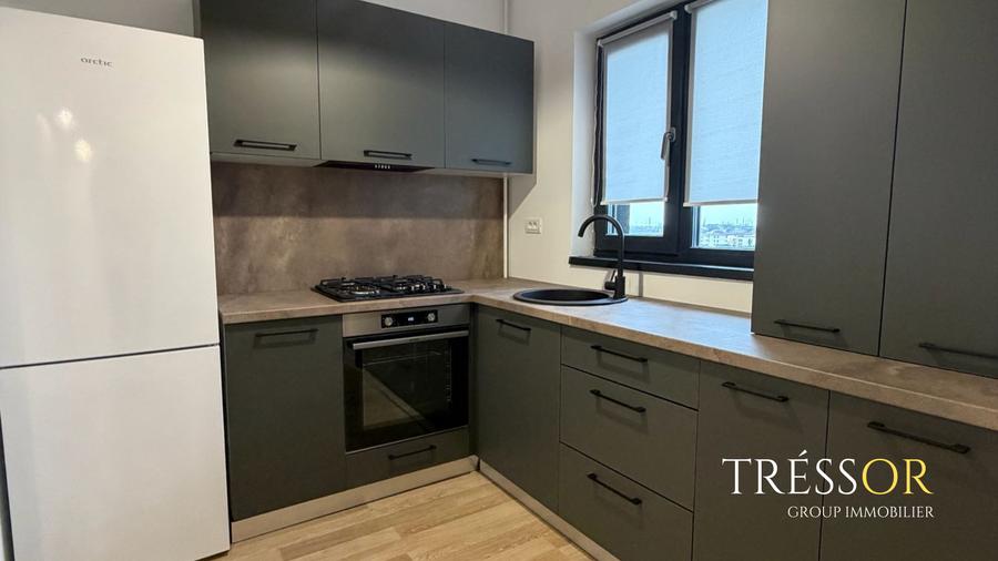 3 camere/mobilat, 81 mp, 2 balcoane, 2 băi, bloc nou - 5