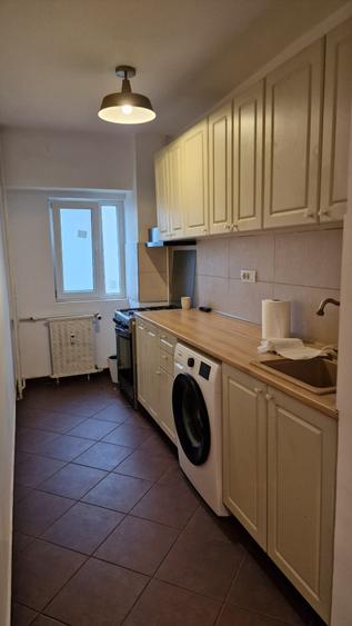 Vitan , garsoniera, metrou Mihai Bravu 7 min, mobilata, utilata - 7